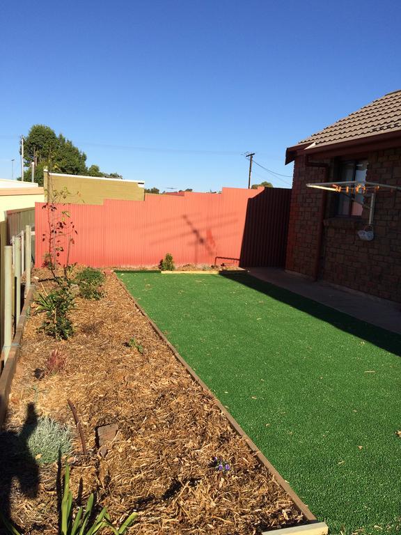 Maple Tree Cottage Murray Bridge Exterior photo